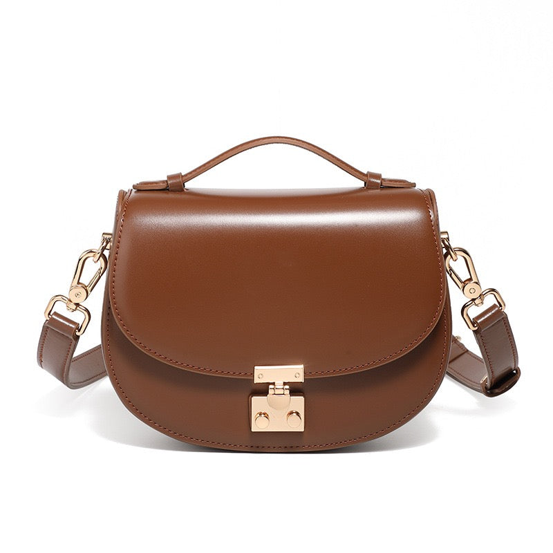 Elegante Satteltasche aus echtem Leder für Damen