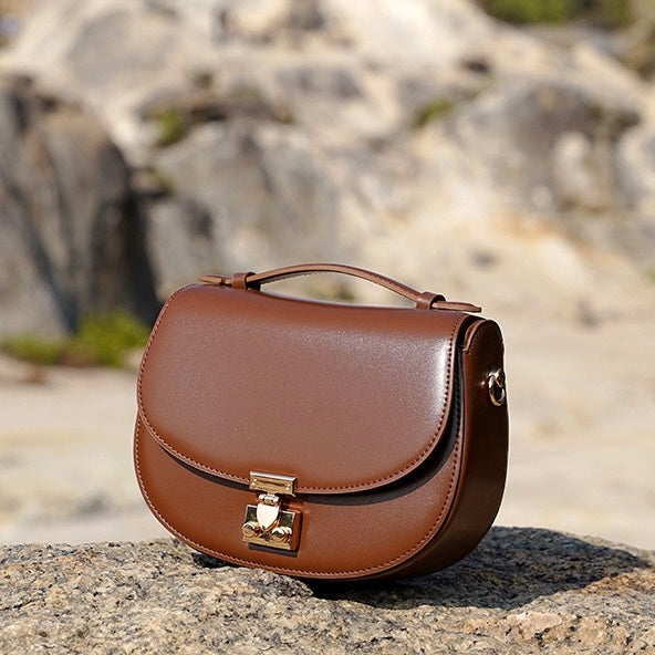 Elegante Satteltasche aus echtem Leder für Damen