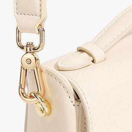 Elegante Satteltasche aus echtem Leder für Damen