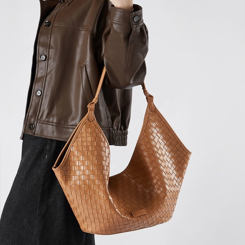 Gewebte Pendlertasche aus echtem Leder für Damen