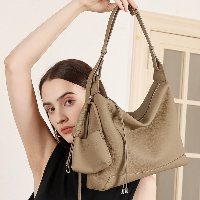 Minimalistische Umhängetasche aus echtem Leder mit großem Fassungsvermögen