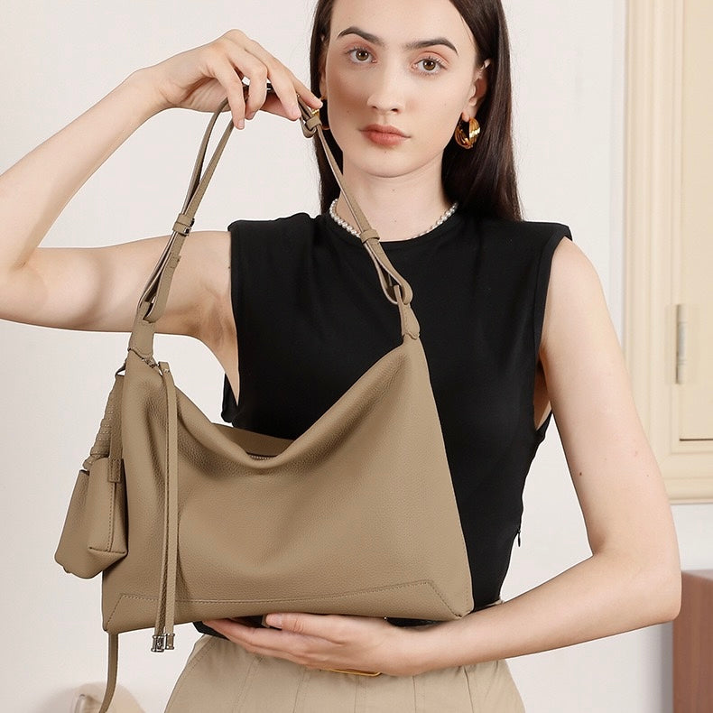 Minimalistische Umhängetasche aus echtem Leder mit großem Fassungsvermögen