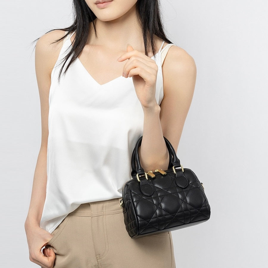 Damen-Boston-Clutch aus echtem Leder, gesteppt