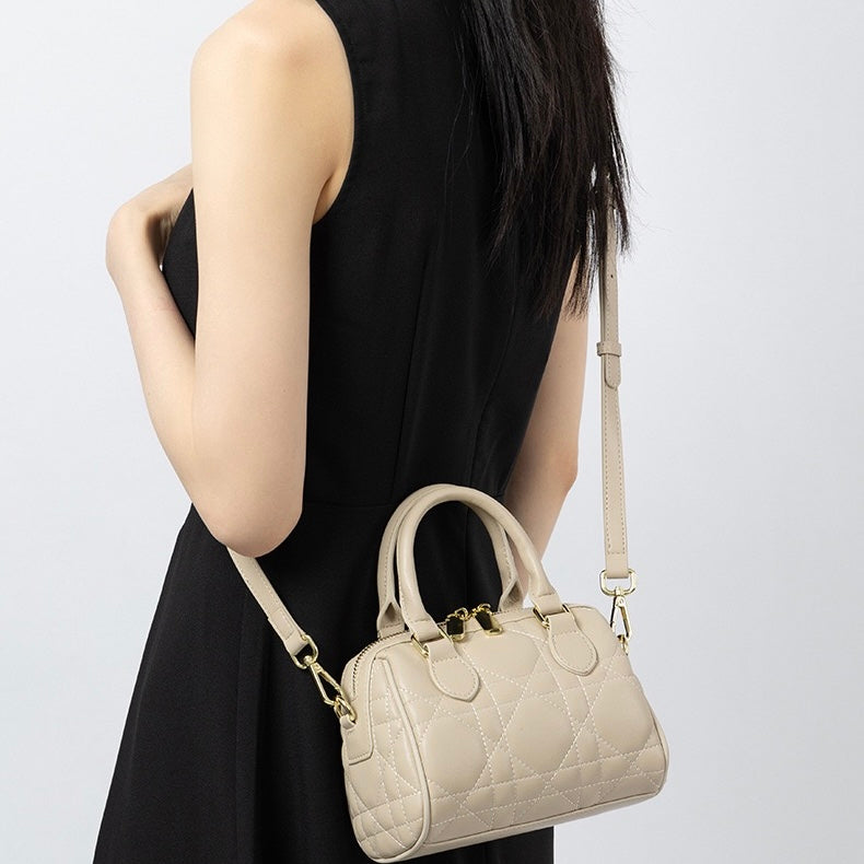 Damen-Boston-Clutch aus echtem Leder, gesteppt