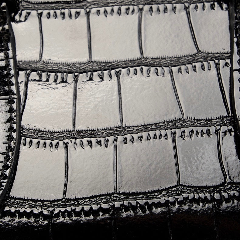 Damen-Umhängetasche aus echtem Leder mit Henkel – quadratische Crossbody-Tasche mit französischer Alligator-Textur