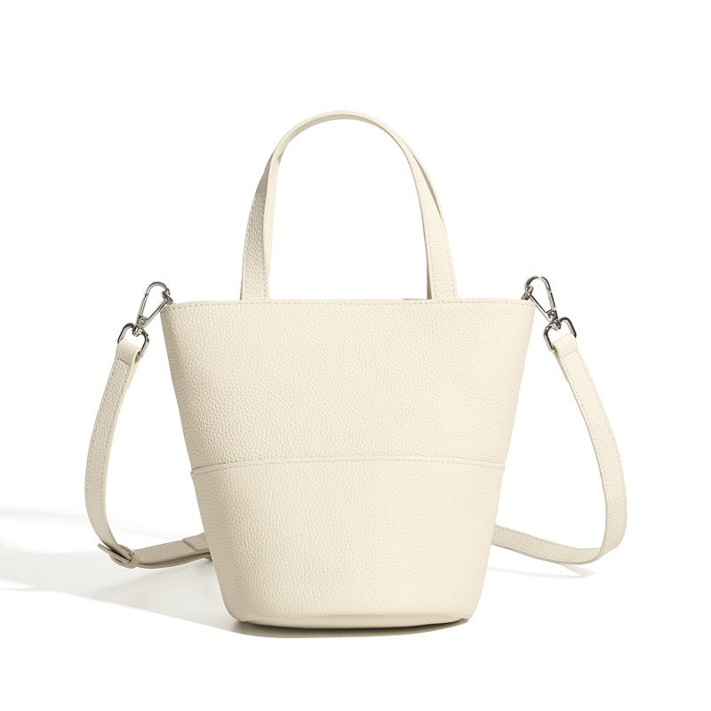 Minimalistische Umhängetasche aus echtem Leder für Damen