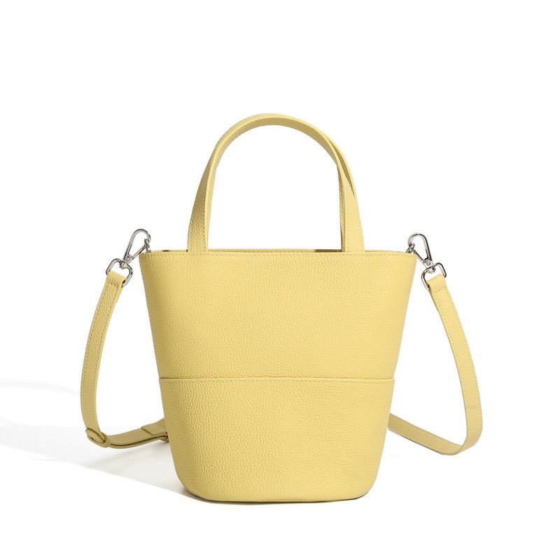 Minimalistische Umhängetasche aus echtem Leder für Damen