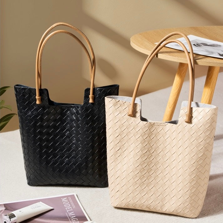 Sac fourre-tout minimaliste en cuir véritable tissé pour femme
