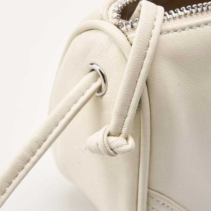Mini-Umhängetasche aus echtem Leder für Damen – Elegante Handtasche aus genarbtem Leder für den Alltag