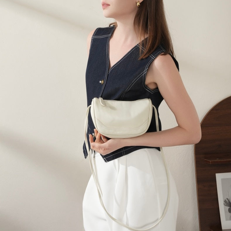 Mini-Umhängetasche aus echtem Leder für Damen – Elegante Handtasche aus genarbtem Leder für den Alltag