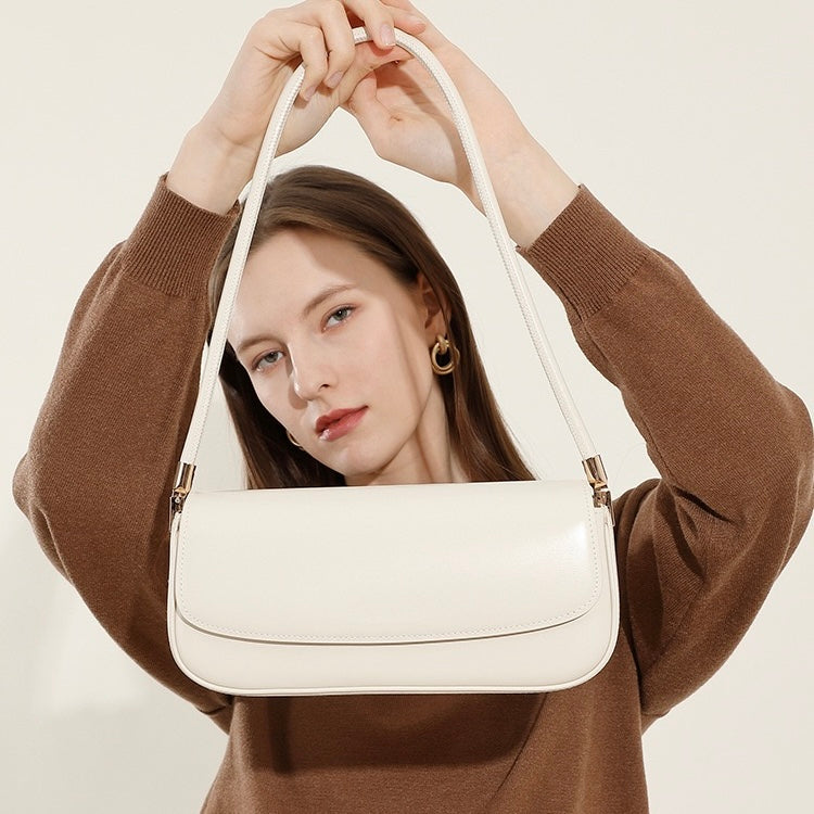 Minimalistische Satteltasche aus echtem Leder für Damen – 2025 Commuter Edition