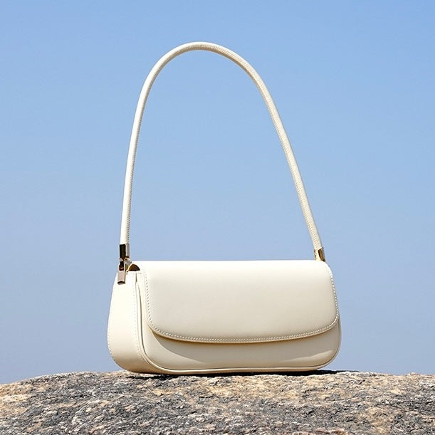 Minimalistische Satteltasche aus echtem Leder für Damen – 2025 Commuter Edition