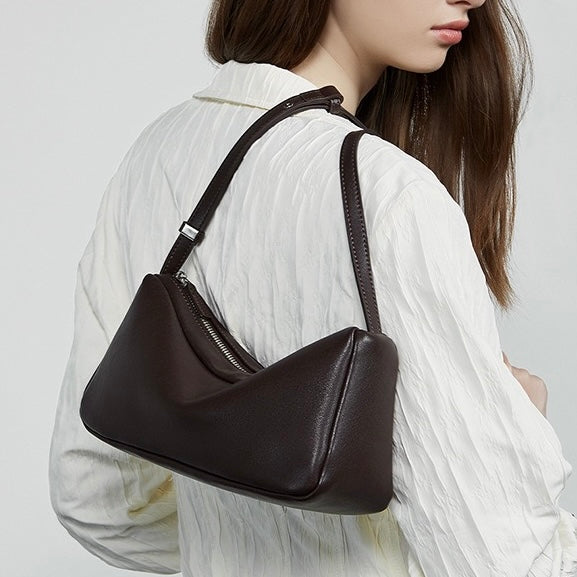 Minimalistische, weiche Umhängetasche aus echtem Leder für Damen