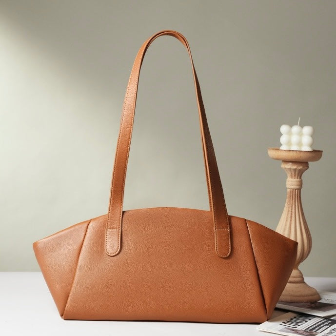 Geflügelte Tragetasche aus echtem Leder für Damen – Minimalistische Pendlertasche mit großem Fassungsvermögen