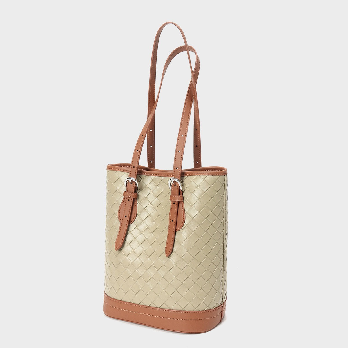 Bucket Tote Bag aus gewebtem Echtleder in Blockfarben