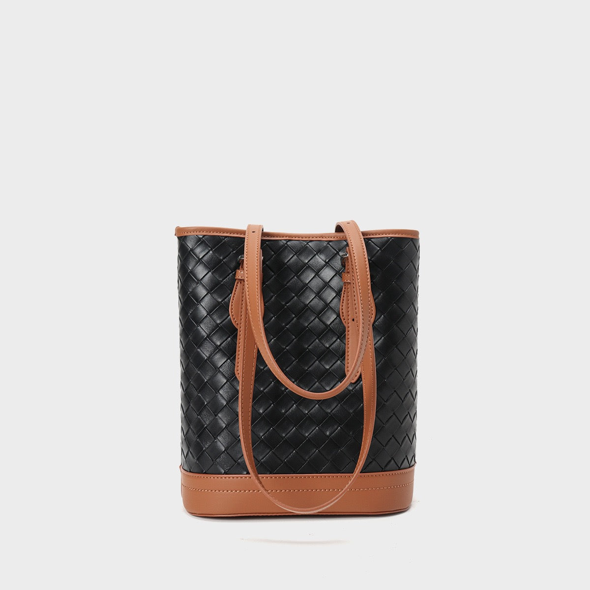 Bucket Tote Bag aus gewebtem Echtleder in Blockfarben
