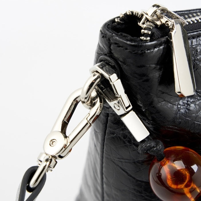 Sac bandoulière rétro en cuir véritable ciré plissé avec chaîne et perles pour femme