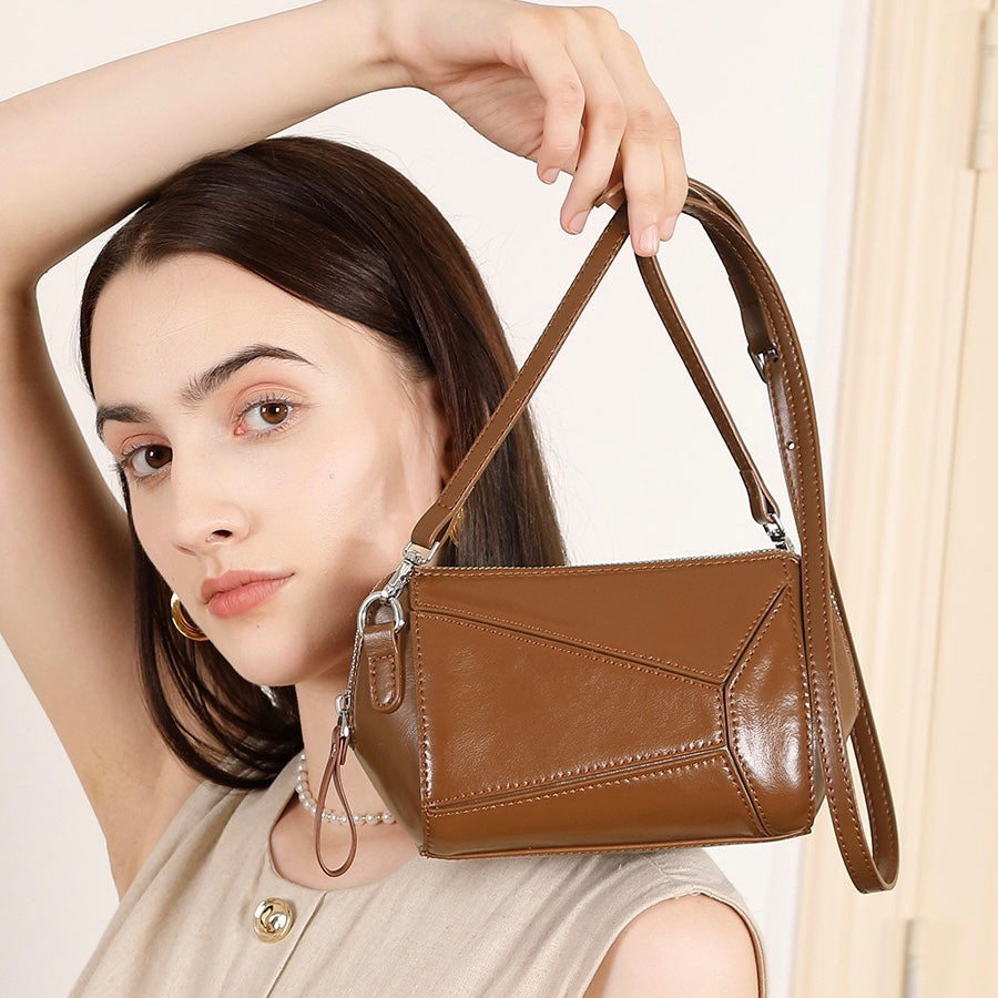Damen Vintage Umhängetasche aus echtem Leder mit geometrischem Patchwork