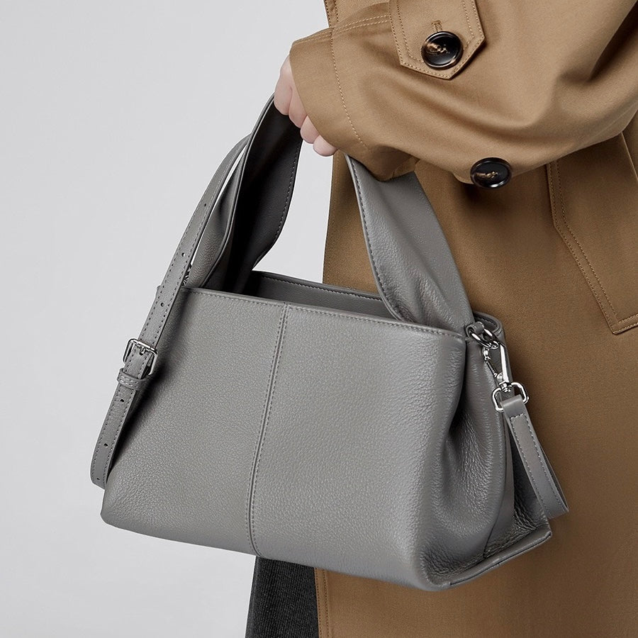 Sac à bandoulière vintage en cuir véritable pour femme, design classique