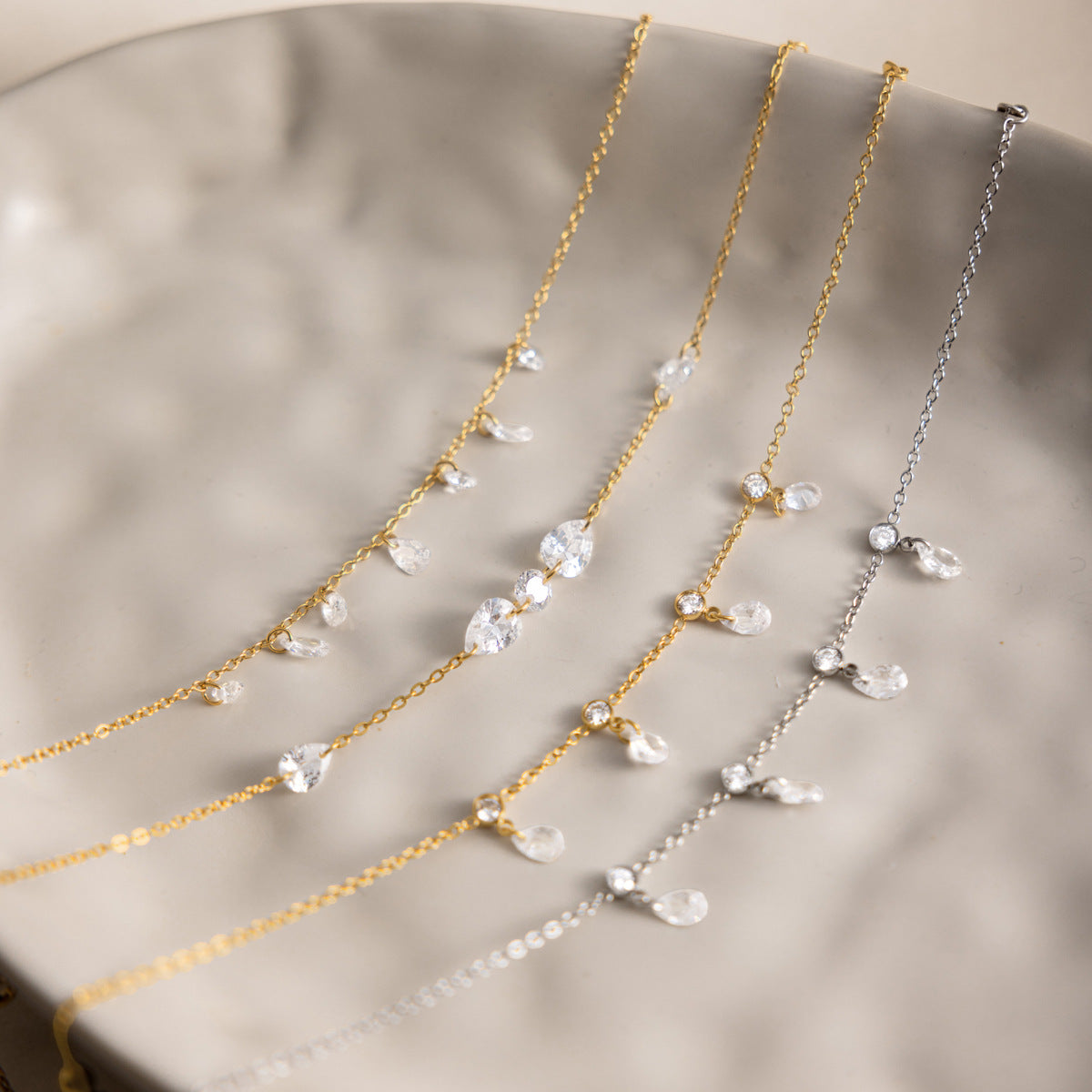 Elegant Radiant Fluid Pear Droplet Bracelet