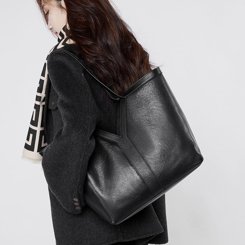 Herbstliche Tragetasche aus echtem Leder im koreanischen Stil