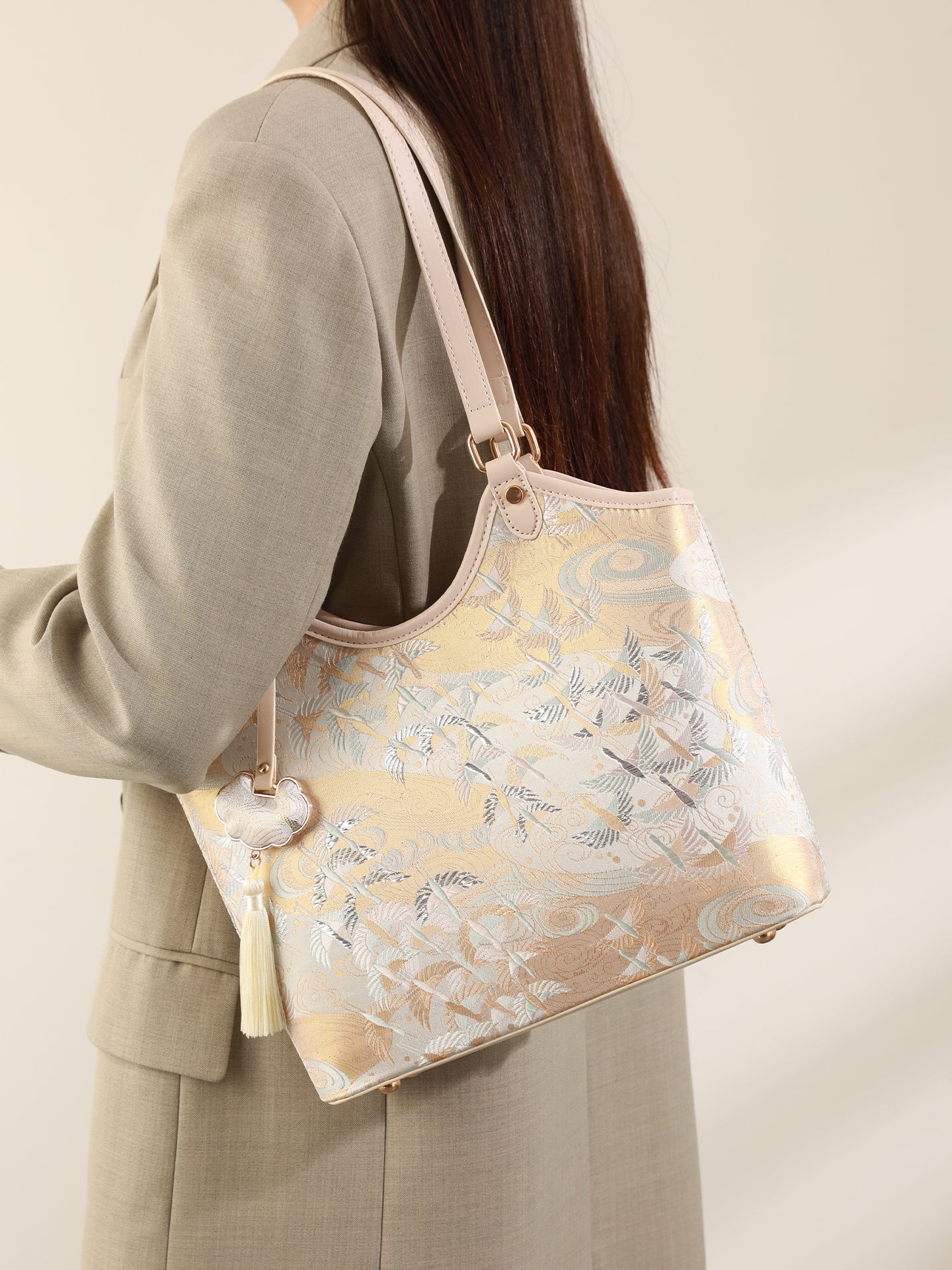 Ethereal Crane Pattern Vegan Eco-Leather Tote Clutch Bag with Tassel Charm