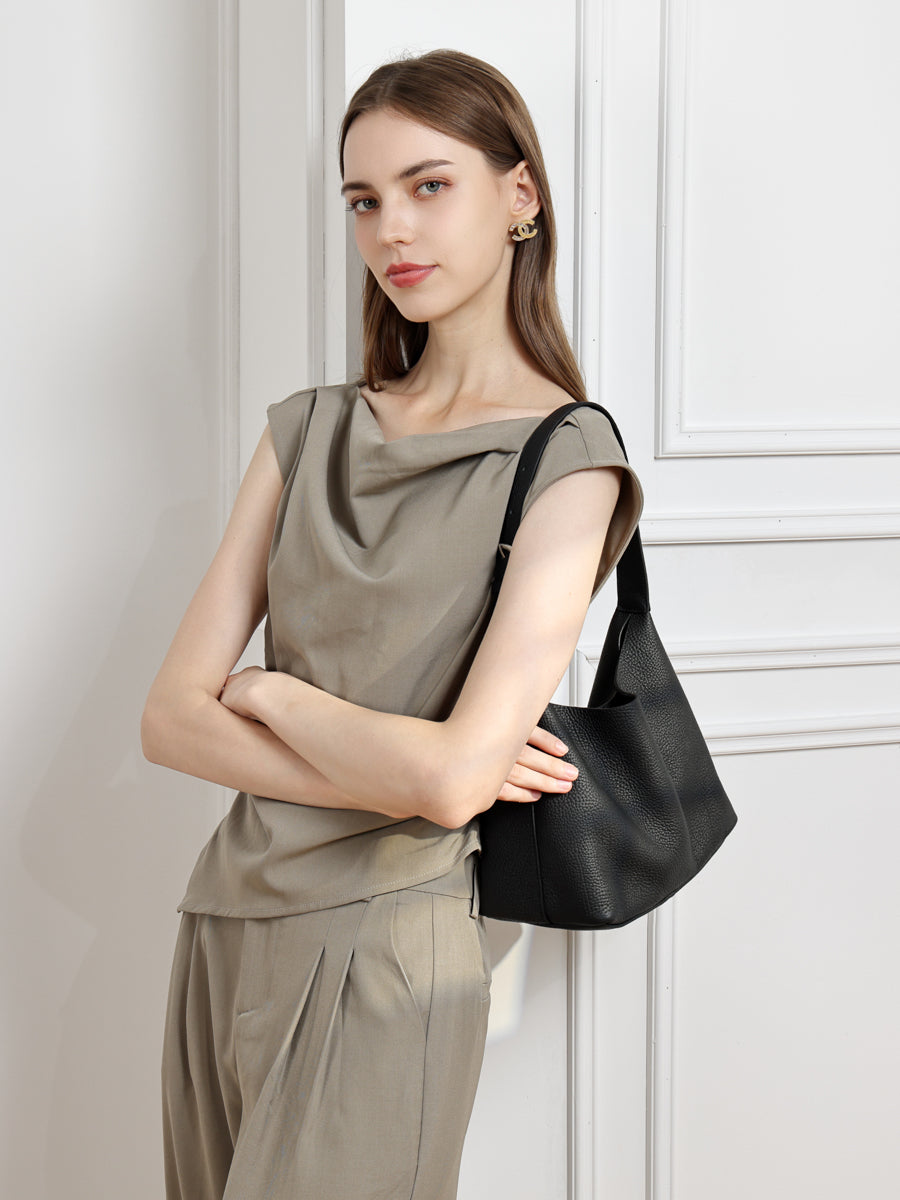 Borsa hobo a secchiello versatile in vera pelle con tracolla regolabile