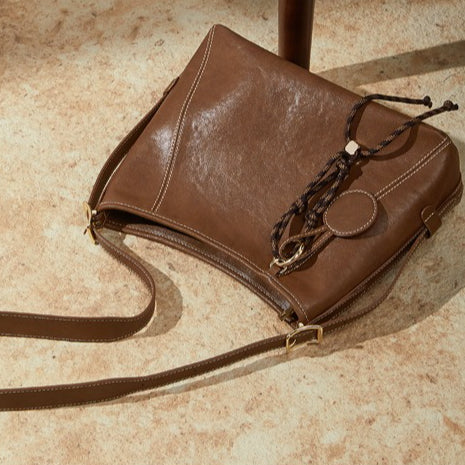 Artisan Stitched Genuine Leather Bag - Vintage Western Shoulder Tote with Tassel