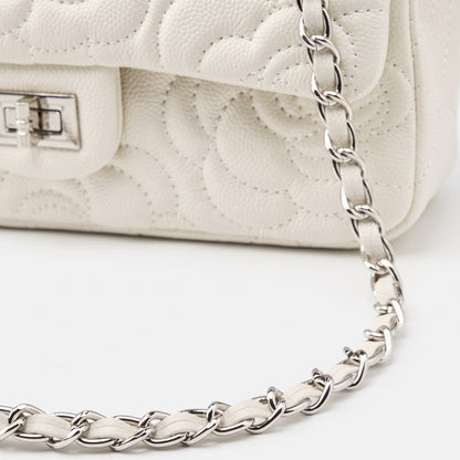 Geantă crossbody matlasată pentru femei, din piele naturală de oaie, cu lanț și model Camellia