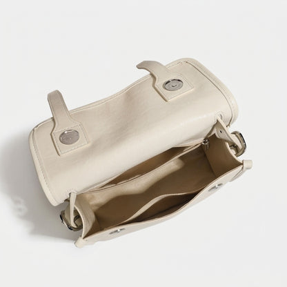 Borsa a spalla e tracolla minimalista in vera pelle testurizzata con patta