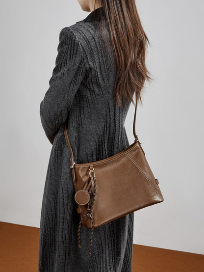 Artisan Stitched Genuine Leather Bag - Vintage Western Shoulder Tote with Tassel