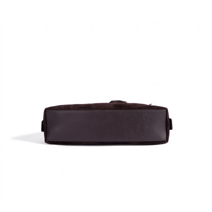 Schicke matte Baguette-Clutch aus echtem Leder