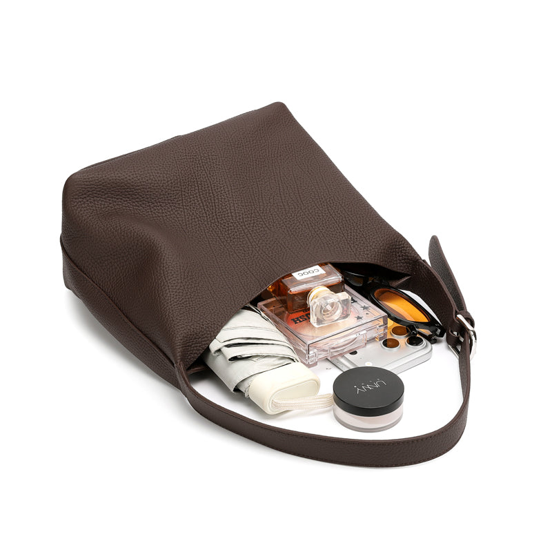Borsa hobo a secchiello versatile in vera pelle con tracolla regolabile