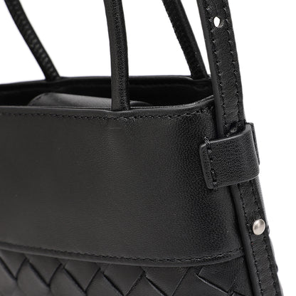 Mini borsa clutch artigianale intrecciata in vera pelle di agnello