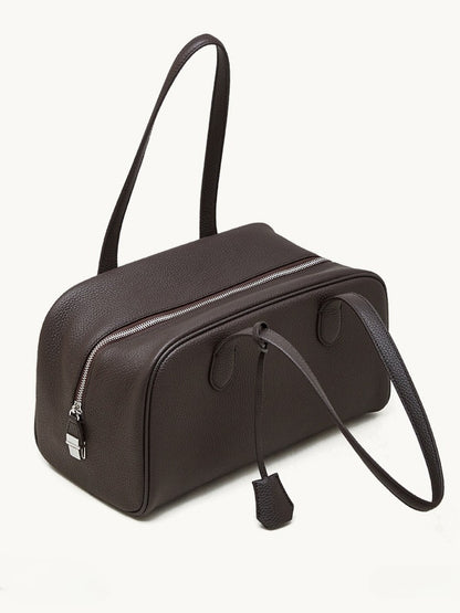 حقيبة مودرن إيست-ويست جلد طبيعي | حقيبة بولينغ بسيطة من جلد الحصى