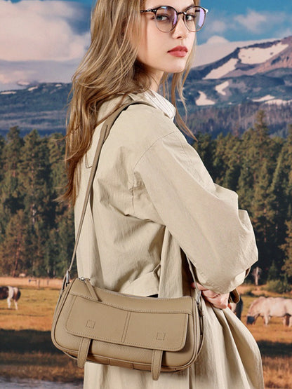 Mellow Pebbled Genuine Leather Flap Baguette Clutch Bag
