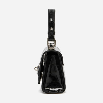 Bolso clutch sobre vintage de cuero genuino con acabado brillante tipo cocodrilo