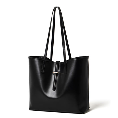 Set di ampie borse tote semplici in vera pelle, minimaliste, da spalla