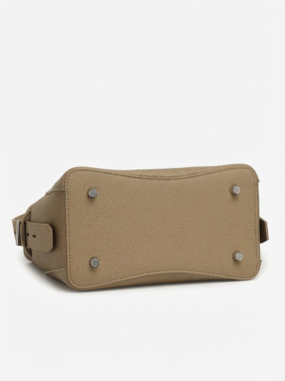 Borsa a secchiello senza tempo in vera pelle con hardware di lusso doppio D lucido