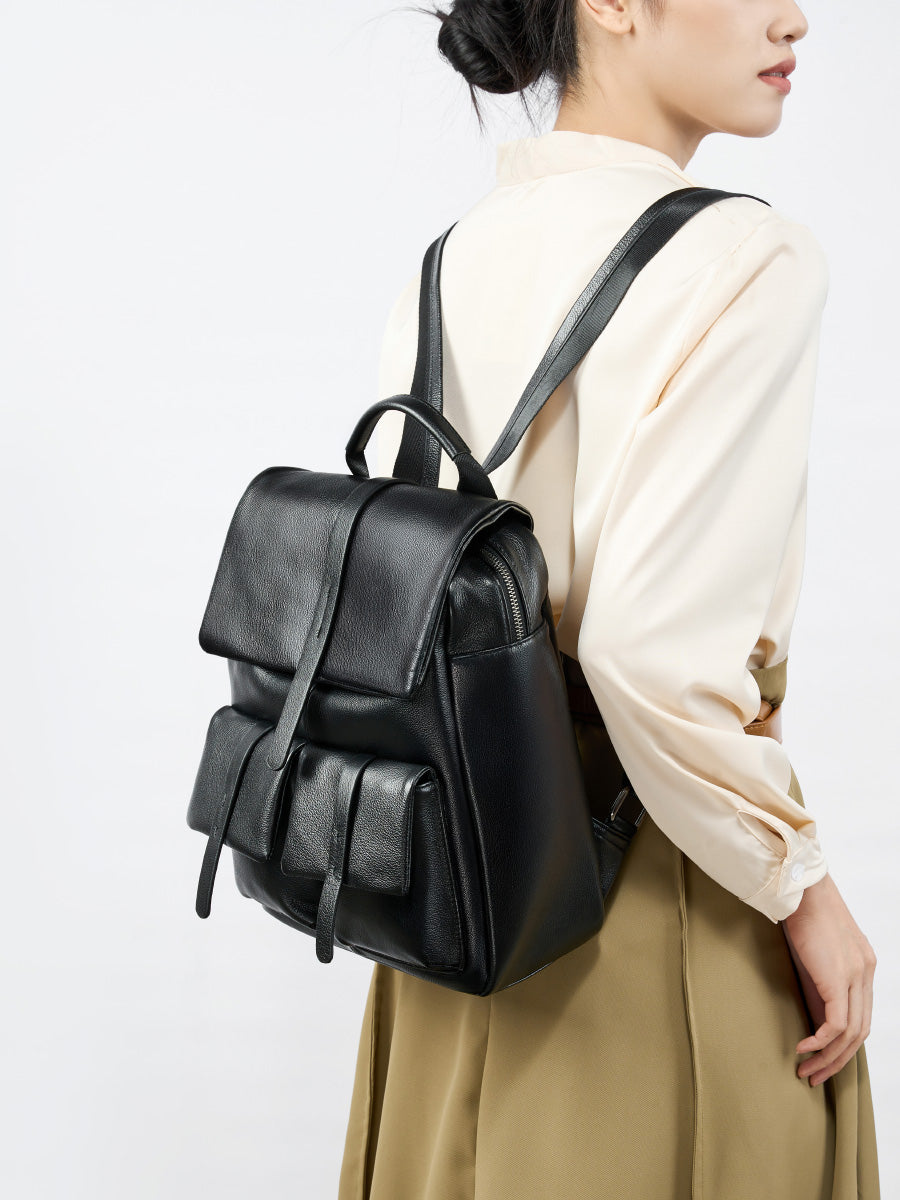 Sac à dos à rabat en cuir véritable grainé grande capacité minimaliste
