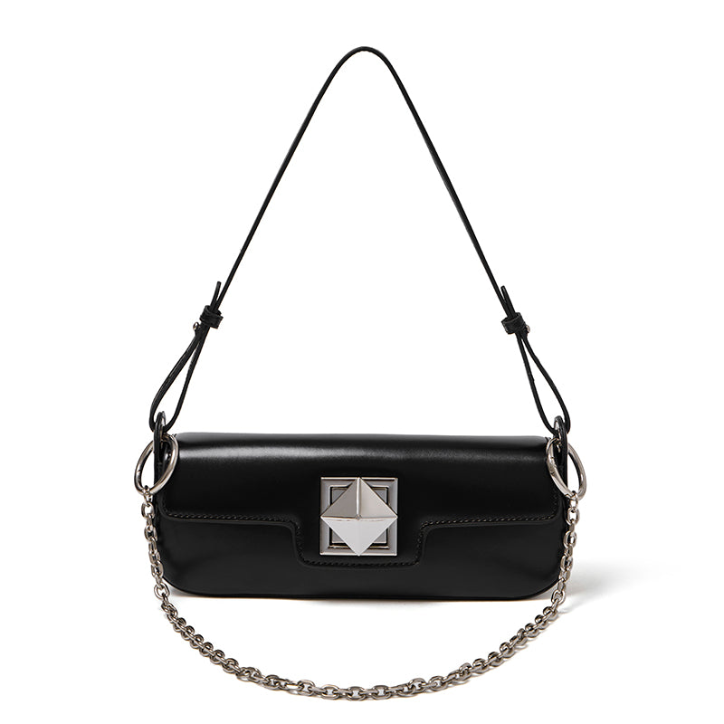 Bolso baguette minimalista de cuero genuino liso con hebilla plateada