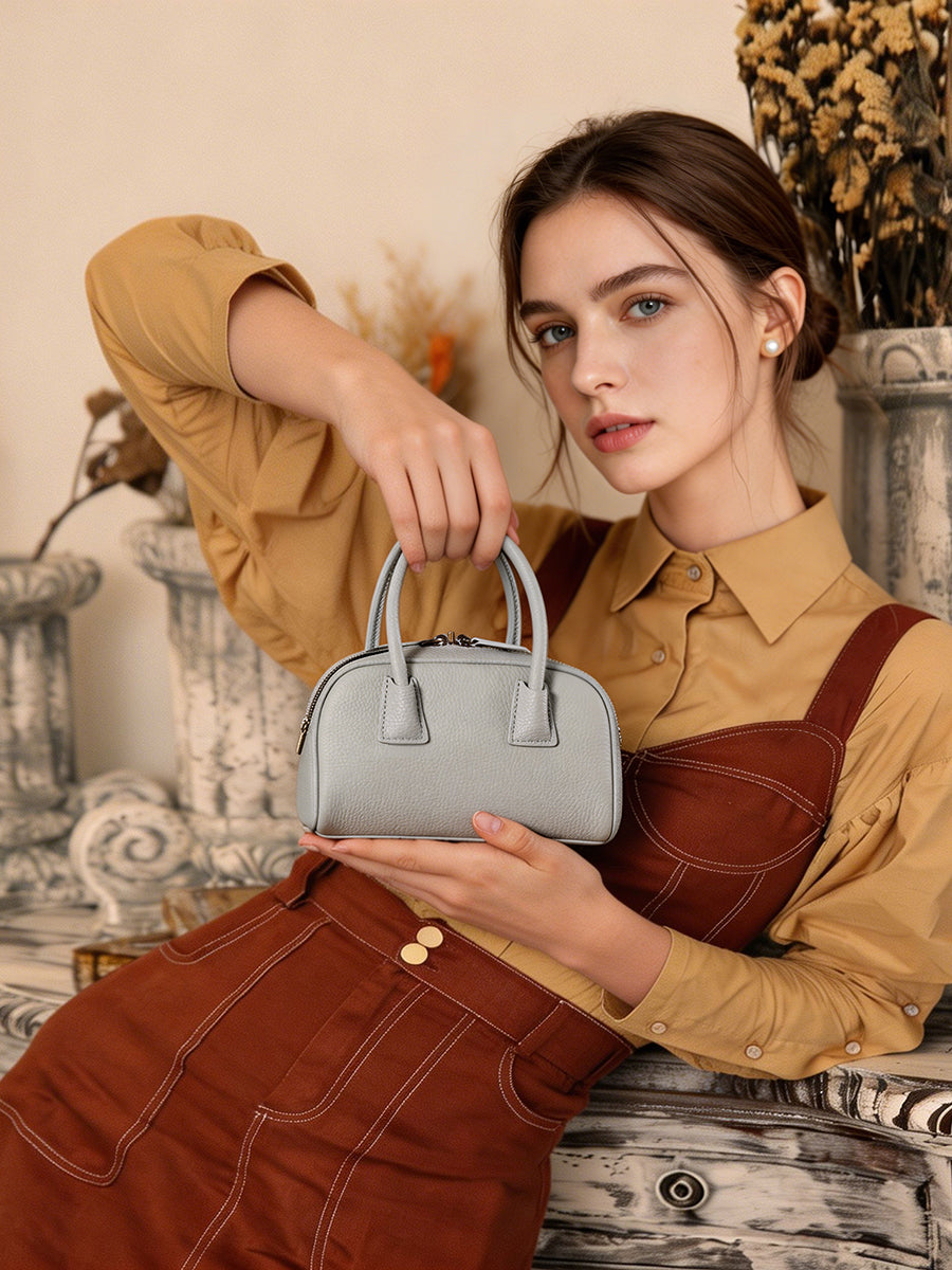 Mini borsa Boston pochette imbottita in vera pelle martellata