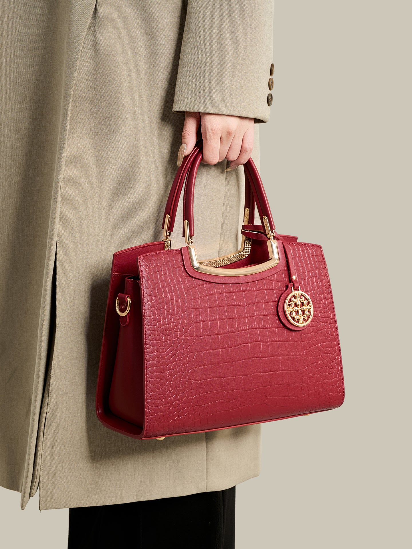 Stately Croc Vegan Eco-Leather Clutch Bag With Detachable Strap