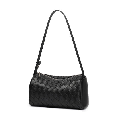 Minimalistische Baguette-Clutch aus gewebtem echtem Schafsleder  