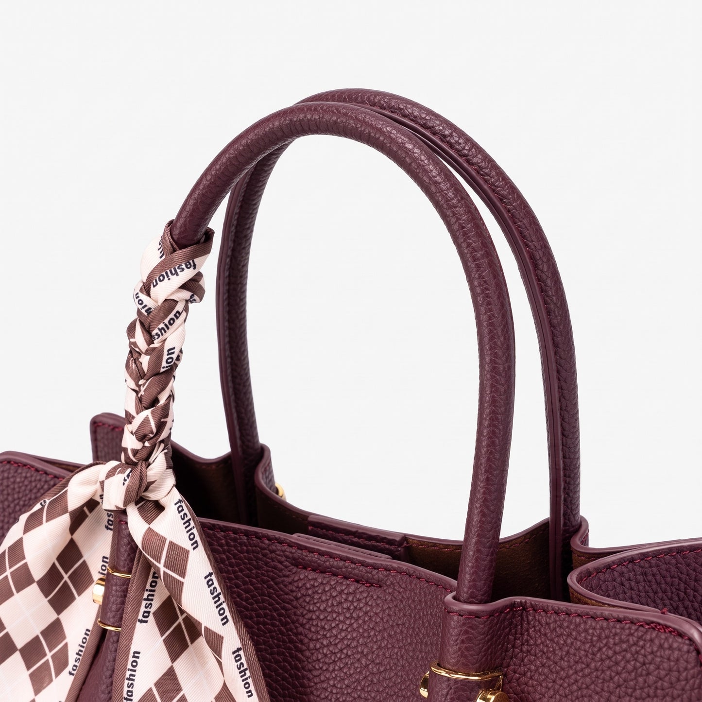 Moderne, schlanke Tote-Clutch aus veganem Öko-Leder  
