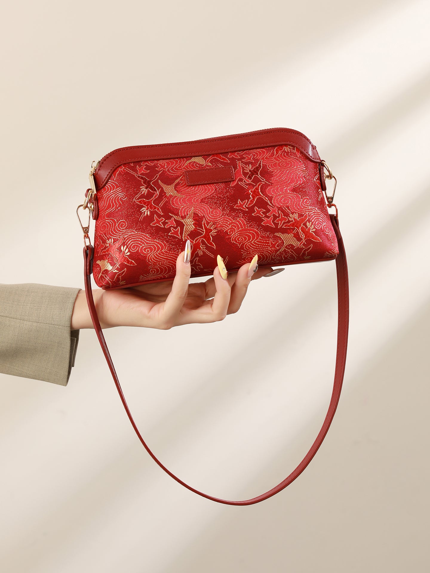 Radiant Oriental Crane Pattern Vegan Eco-Leather Clutch Bag