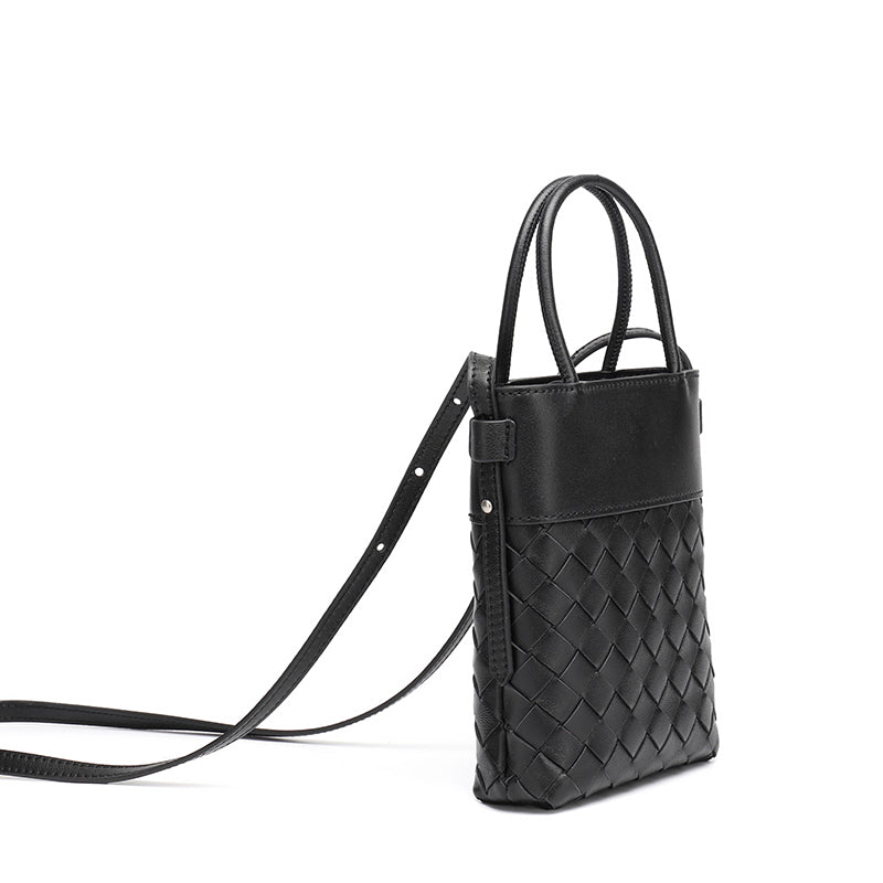 Mini borsa clutch artigianale intrecciata in vera pelle di agnello