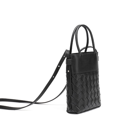 Mini borsa clutch artigianale intrecciata in vera pelle di agnello