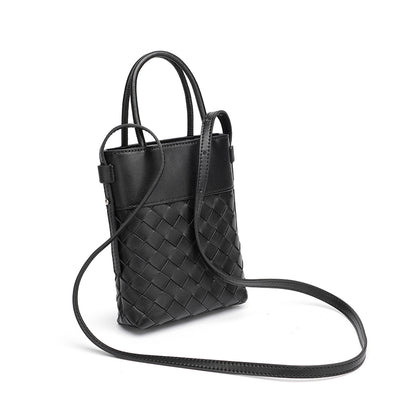 Mini borsa clutch artigianale intrecciata in vera pelle di agnello