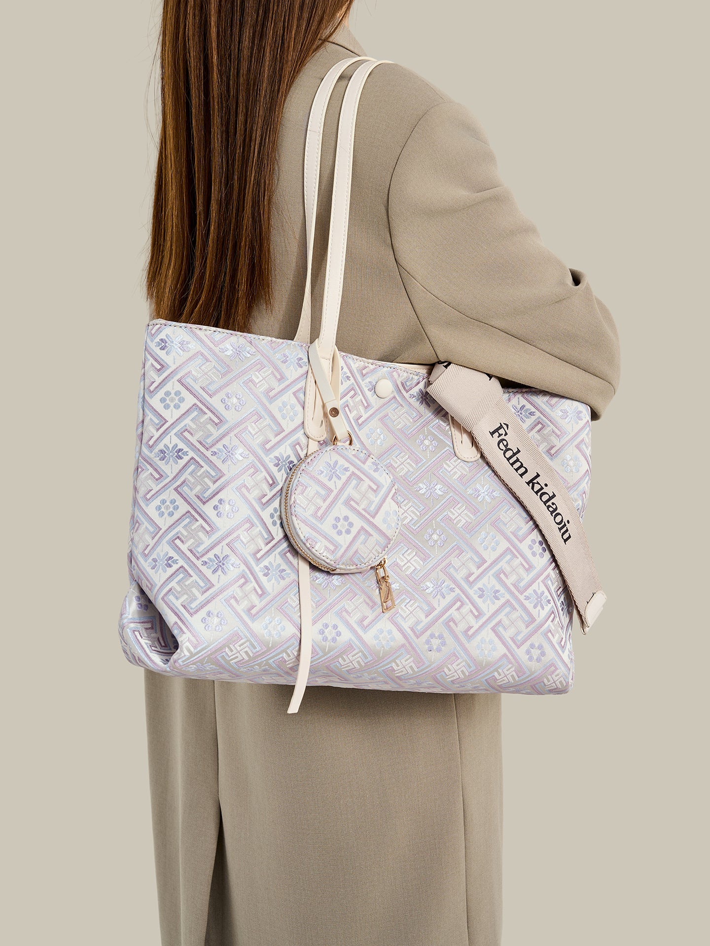Opulent Brocade Texture Vegan Eco-Leather Tote Shoulder Bag